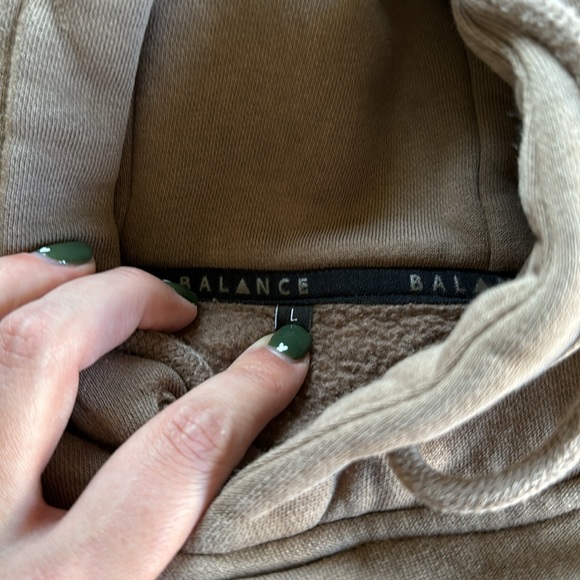 Balance atheletica oversized sweatshirt - Picture 2 of 3